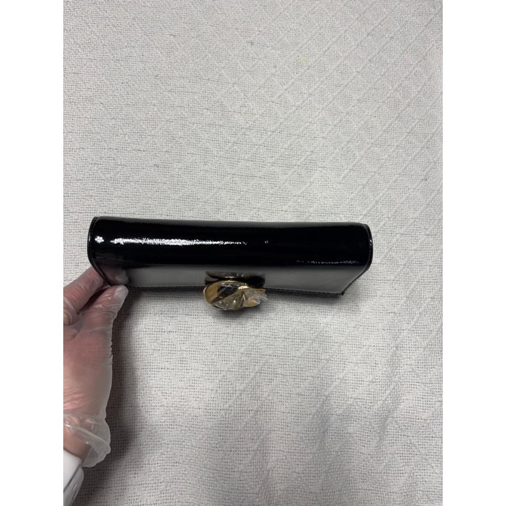 NWT Ted Baker Black Patent Leather Kira Rose Clutch & Crossbody Gold Rose Accent - Picture 11 of 11
